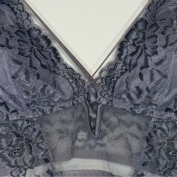 La Senza Lace Bralette in Purple with Floral Pattern - Picture 2 of 5